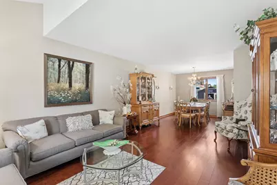 1251 N Scarlet Drive, Addison, IL 60101 - Photo 11