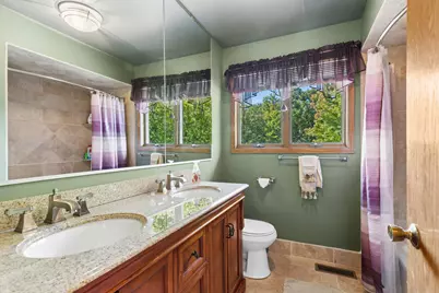 1251 N Scarlet Drive, Addison, IL 60101 - Photo 21
