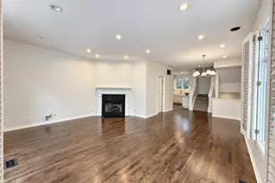 1351 W Altgeld St, Chicago, IL 60614 - Photo 11