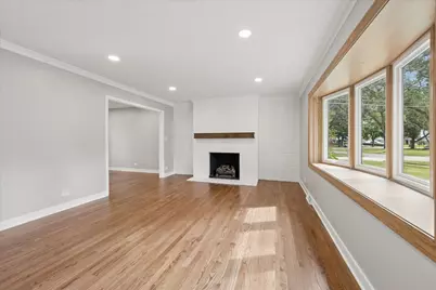 1849 Stockton Drive, Northfield, IL 60093 - Photo 3