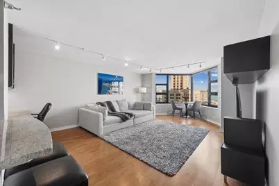 401 E Ontario Street #2707, Chicago, IL 60611 - Photo 5