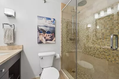 401 E Ontario Street #2707, Chicago, IL 60611 - Photo 3