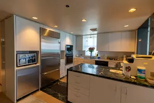 1418 N Lake Shore Dr, Chicago, IL 60610 - Photo 3