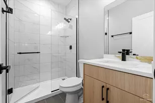 5328 S Mason Ave, Chicago, IL 60638 - Photo 23