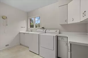 64 Locust Rd, Winnetka, IL 60093 - Photo 37