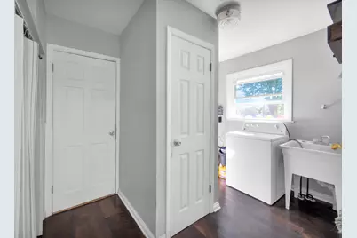 830 McClaran Avenue, Aurora, IL 60506 - Photo 23