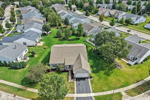 12082 Hideaway Dr, Huntley, IL 60142 - Photo 3