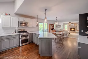 S243 Rowe Rd, Elburn, IL 60119 - Photo 17