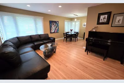 296 Barberry Road, Highland Park, IL 60035 - Photo 3