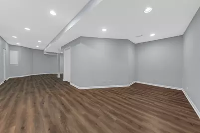 384 W Pointe Drive, Vernon Hills, IL 60061 - Photo 37