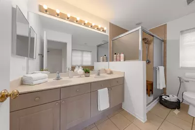384 W Pointe Drive, Vernon Hills, IL 60061 - Photo 29