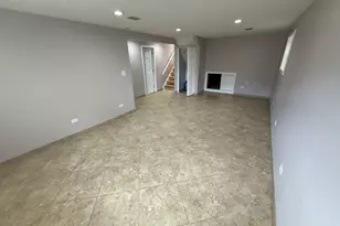 9109 Parkside Ave, Morton Grove, IL 60053 - Photo 25