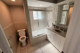 9109 Parkside Ave, Morton Grove, IL 60053 - Photo 11