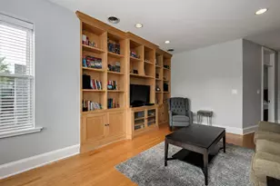 1616 W Rascher Ave, Chicago, IL 60640 - Photo 5