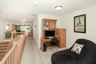 371 Hickory Ln, South Elgin, IL 60177 - Photo 25