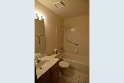 277 Oak Bluff Court #24-4, Wauconda, IL 60084 - Photo 19