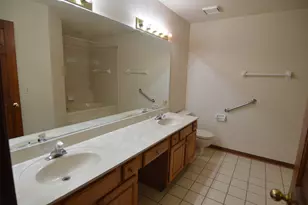 277 Oak Bluff Ct, Wauconda, IL 60084 - Photo 17