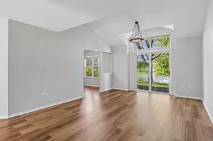 2947 Rutland Circle E, Naperville, IL 60564 - Photo 5