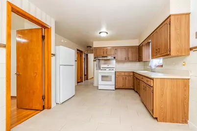 6023 S Parkside Avenue, Chicago, IL 60638 - Photo 13