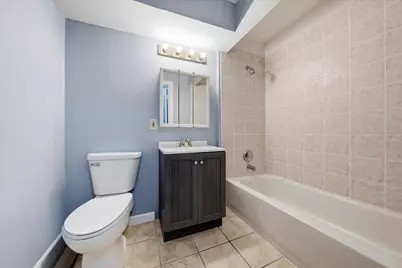 219 Youngs Avenue, Joliet, IL 60432 - Photo 9