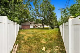 23949 W Plainsman Cir, Plainfield, IL 60586 - Photo 7