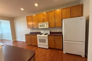 1607 Cadillac Cir, Romeoville, IL 60446 - Photo 7