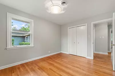 311 N Mac Arthur Boulevard, Mount Prospect, IL 60056 - Photo 31