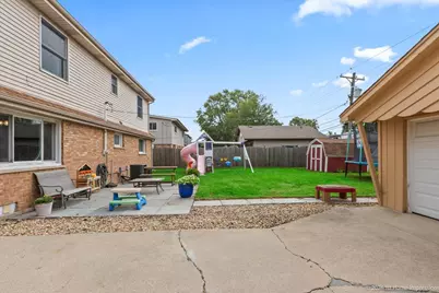 6927 Olympic Drive, Bridgeview, IL 60455 - Photo 21