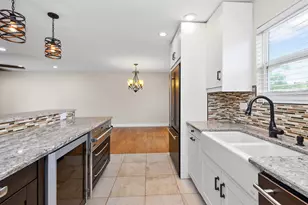 17760 Arlington Dr, Country Club Hills, IL 60478 - Photo 13