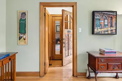 5424 W Waveland Avenue, Chicago, IL 60641 - Photo 3