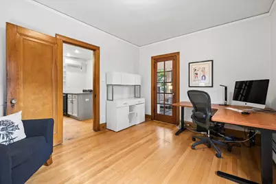 5424 W Waveland Avenue, Chicago, IL 60641 - Photo 19