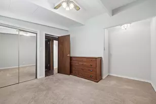 2740 N Cedar Rd, New Lenox, IL 60451 - Photo 11