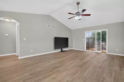135 Kevin Drive, Coal City, IL 60416 - Photo 7