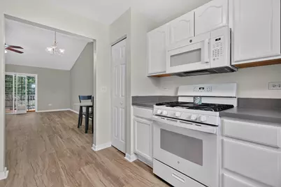 135 Kevin Drive, Coal City, IL 60416 - Photo 11