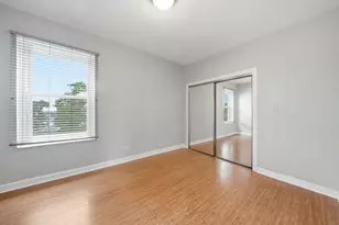 2121 N St Louis Ave, Chicago, IL 60647 - Photo 15