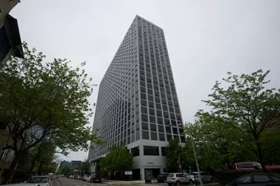 4343 N Clarendon Avenue #2108, Chicago, IL 60613 - Photo 1
