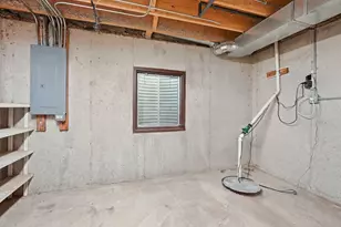 1419 Coral Bell Dr, Joliet, IL 60435 - Photo 19
