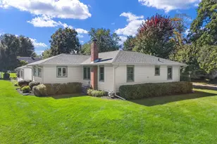 907 4th St, Harvard, IL 60033 - Photo 23