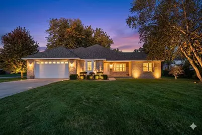1617 Southlawn Place, Aurora, IL 60506 - Photo 1