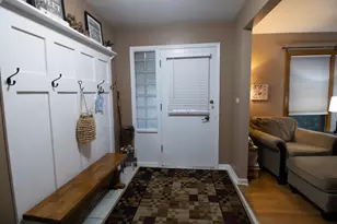 7202 Exner Rd, Darien, IL 60561 - Photo 3