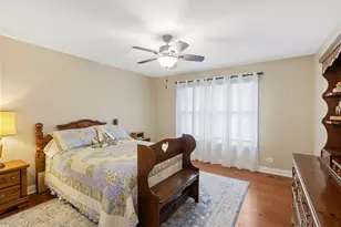 8207 Red Bark Ln, Cary, IL 60013 - Photo 25