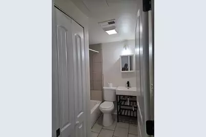 2416 S Sawyer Avenue #GARDEN-FRONT, Chicago, IL 60623 - Photo 5