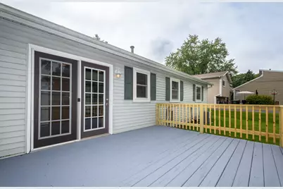 2312 Briar Lane, Lindenhurst, IL 60046 - Photo 9