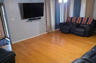 17403 Holmes Ave, Hazel Crest, IL 60429 - Photo 3