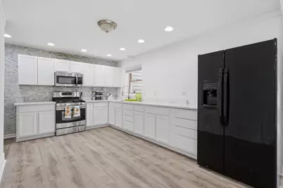 911 Kohley Road, Lisle, IL 60532 - Photo 21