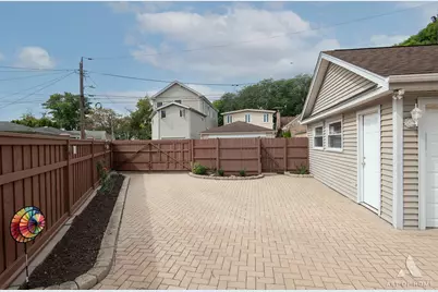 3456 N Pioneer Avenue, Chicago, IL 60634 - Photo 31