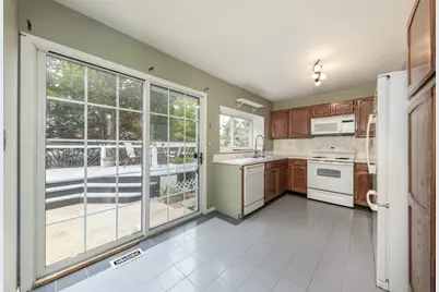 3242 Gresham Lane E Lane, Aurora, IL 60504 - Photo 5