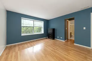 3242 Gresham Ln E Ln, Aurora, IL 60504 - Photo 11