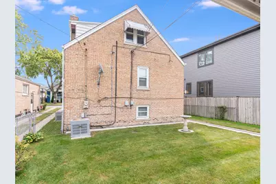 5340 S McVicker Avenue, Chicago, IL 60638 - Photo 27