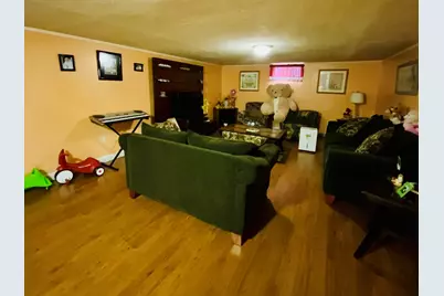909 Prescott Street, Waukegan, IL 60085 - Photo 13
